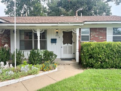 1921 S 71st East Avenue, House other with 3 bedrooms, 2 bathrooms and null parking in Tulsa OK | Image 2