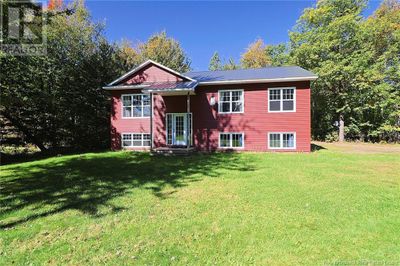 162 Grand Point Rd, House other with 4 bedrooms, 3 bathrooms and null parking in Douglas Harbour NB | Image 1