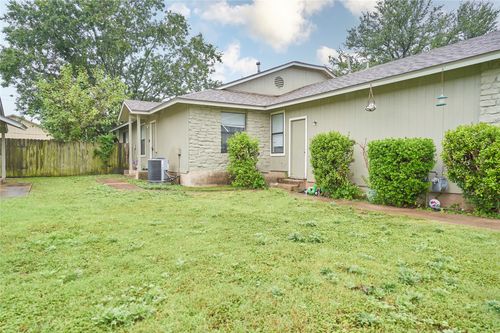 16003 Stoneham Cir, Pflugerville, TX, 78660-2465 | Card Image