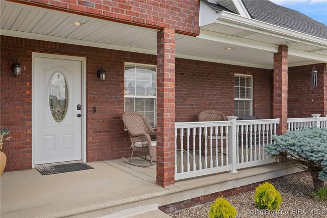 8435 Aberdeen Ln, Home with 3 bedrooms, 2 bathrooms and null parking in Charlestown IN | Image 12