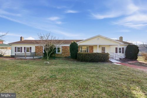 81 Stayman Dr, ROMNEY, WV, 26757-6398 | Card Image