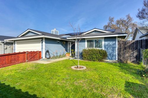 3927 Myrtle Avenue, North Highlands, CA, 95660 | Card Image