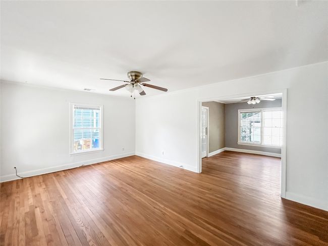 Living Room | Image 6