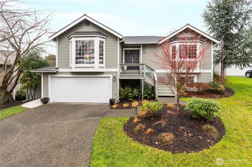 6304 110th Avenue Ne, Kirkland, WA, 98033 | Card Image