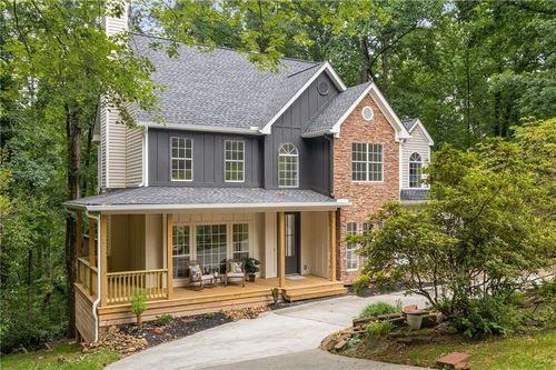 5560 Pilgrim Point Ext, Cumming, GA, 30041-9042 | Card Image