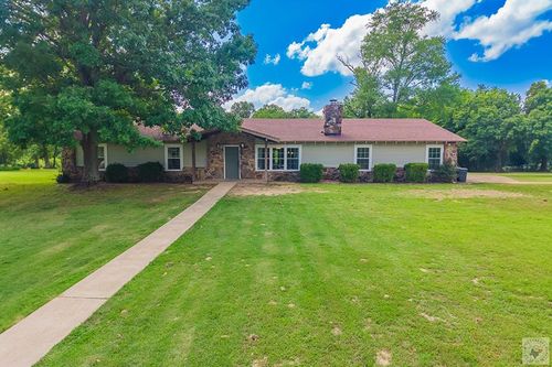 115 Greenwood Cir, De Queen, AR, 71832-2976 | Card Image