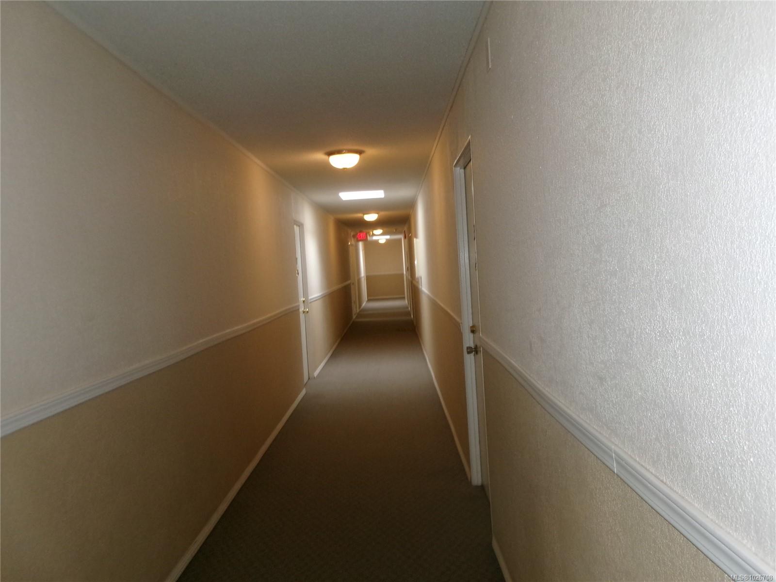 Commercial Sale in Courtenay 3
