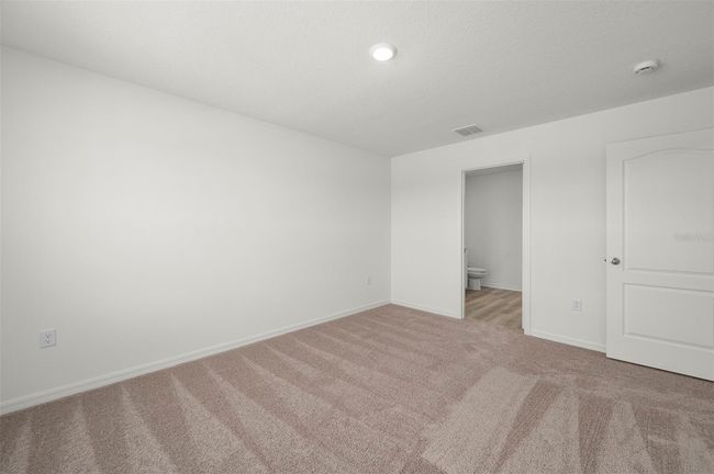 13458 Leaping Water Way, House other with 3 bedrooms, 3 bathrooms and null parking in ASTATULA FL | Image 11