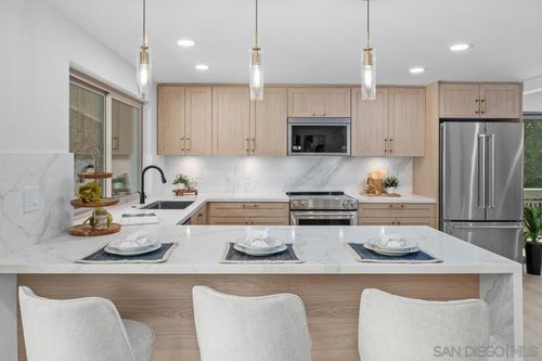 2294 Caminito Preciosa Norte, La Jolla, CA, 92037-7230 | Card Image