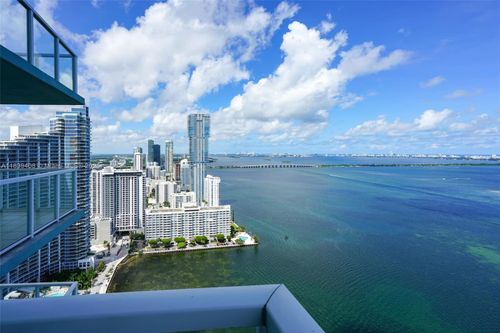 apt-3902-1900 N Bayshore Dr, Miami, FL, 33132-3021 | Card Image
