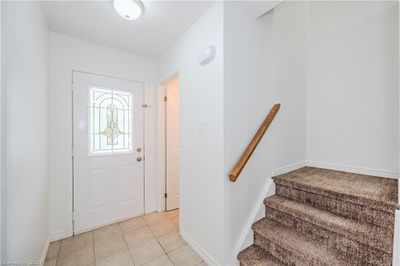 34 Bushmills Cres, House other with 3 bedrooms, 1 bathrooms and 3 parking in Guelph ON | Image 3