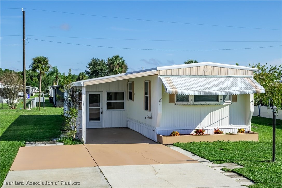 Illinois Ave, Sebring, FL 33870