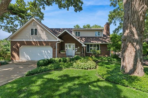 2244 Country Knoll Ln, Elgin, IL, 60123-4911 | Card Image