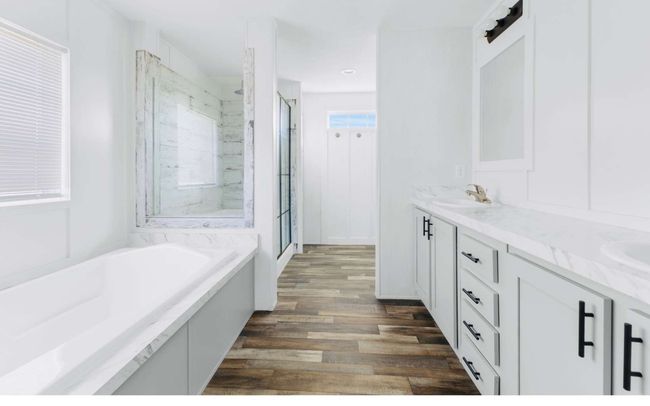 20782 78 Th Trce, House other with 3 bedrooms, 2 bathrooms and 3 parking in LIVE OAK FL | Image 20