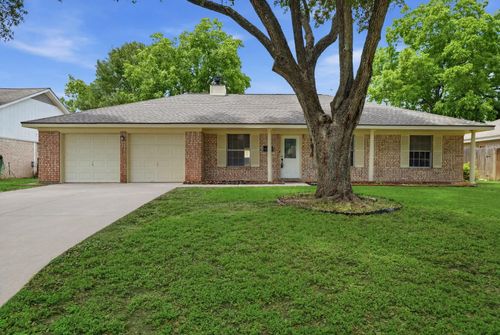 815 Klare Ave, Rosenberg, TX, 77471-4245 | Card Image
