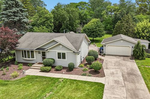1607 Short Ter, Des Plaines, IL, 60018-5578 | Card Image