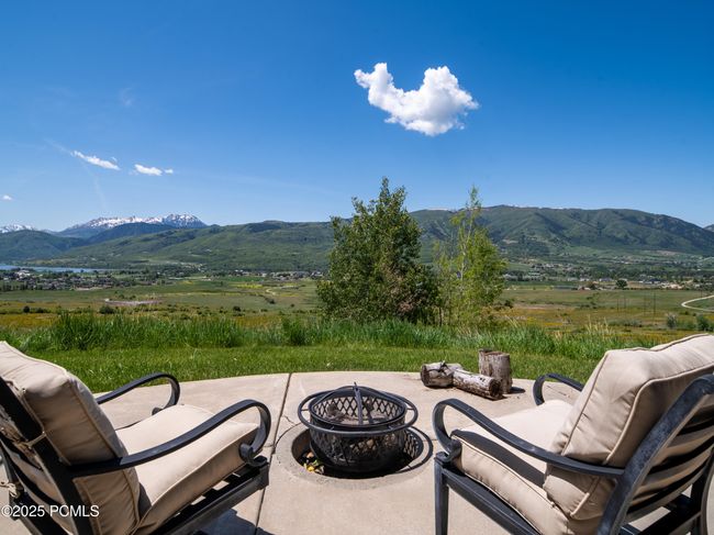 5932 E Big Horn Pkwy, Home with 7 bedrooms, 6 bathrooms and null parking in Eden UT | Image 66