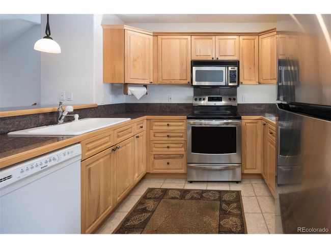 144 Lookout Ridge Dr, Townhouse with 2 bedrooms, 3 bathrooms and null parking in Dillon CO | Image 35