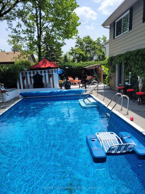 3665 Autumnleaf Cres, Mississauga, ON, L5L1K7 | Card Image