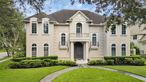 3 Waterford Pointe Circle, Sugar Land, TX, 77479 | Card Image