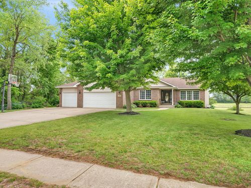 350 Fairway Dr, Essex, IL, 60935-6153 | Card Image