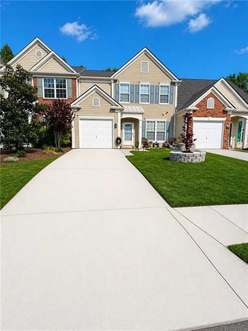 5216 Medlock Corners Dr, Peachtree Corners, GA, 30092-2938 | Card Image