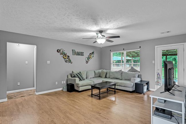 125 Covey Ln, House other with 3 bedrooms, 2 bathrooms and null parking in Austin AR | Image 6