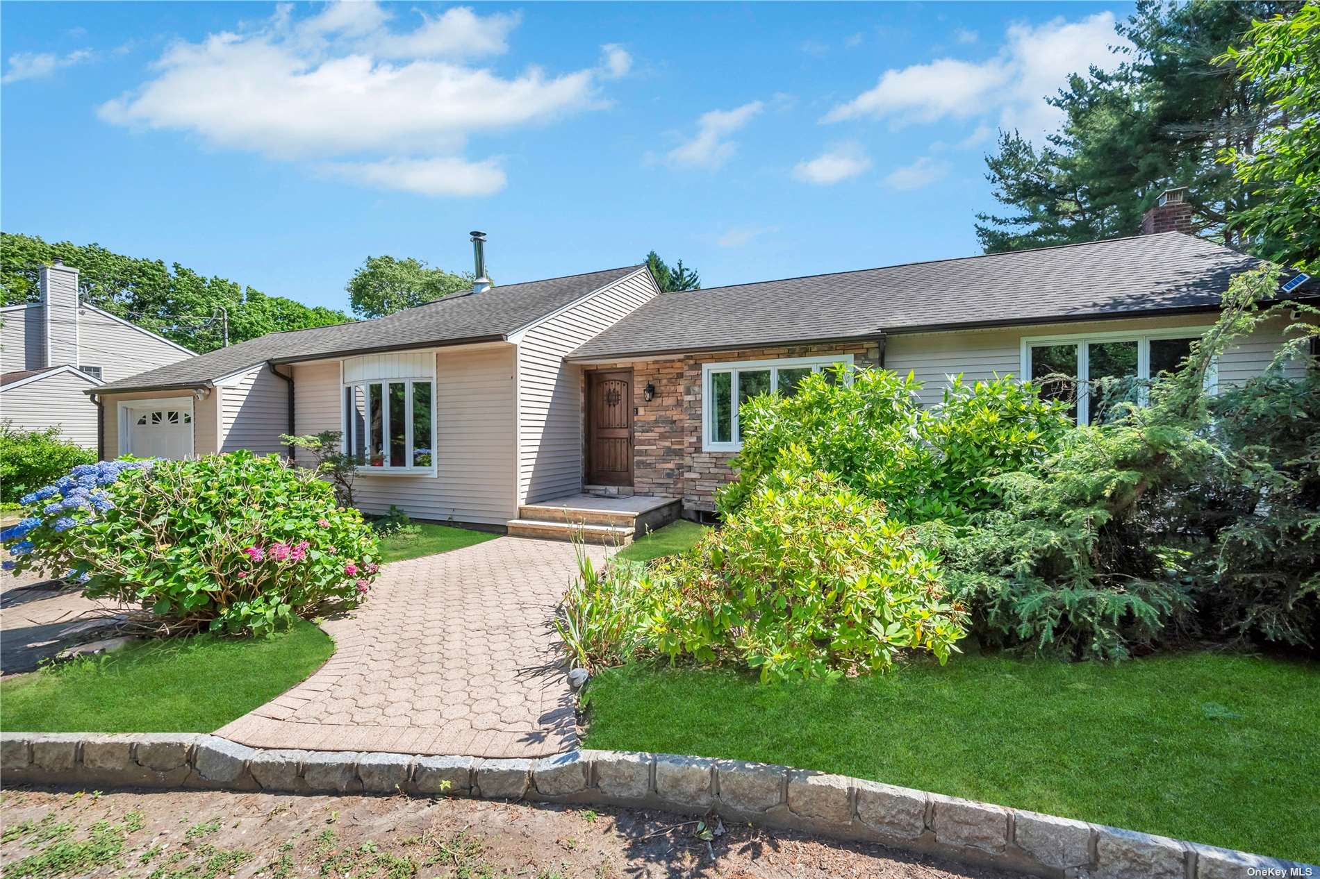 Canal Rd, Mount Sinai, NY 11766