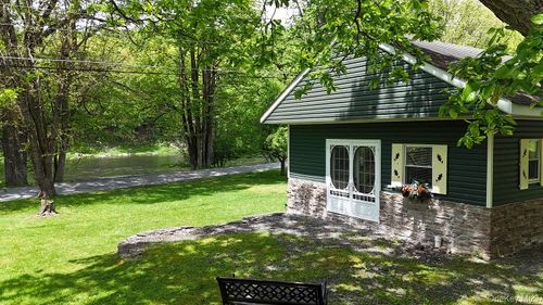 860 River Rd, Callicoon, NY, 12723-5143 | Card Image