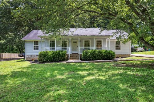 108 Friar Tuck Dr, Dickson, TN, 37055-2741 | Card Image