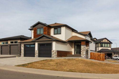 303 Canyon Estates Pl W, Lethbridge, AB, T1K7A4 | Card Image