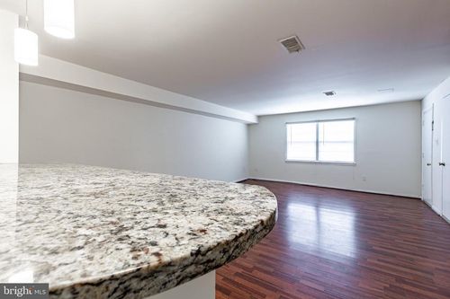 2-430 N Patrick Street, ALEXANDRIA, VA, 22314 | Card Image