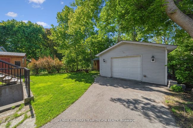 27 Corbett Cres, House other with 3 bedrooms, 4 bathrooms and 5 parking in Aurora ON | Image 43