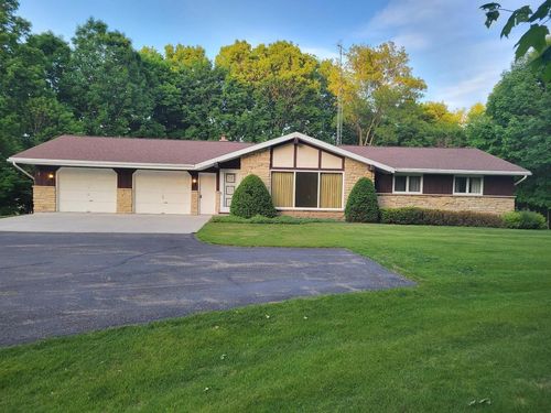 W3687 E Maple Drive, HUSTISFORD, WI, 53035 | Card Image