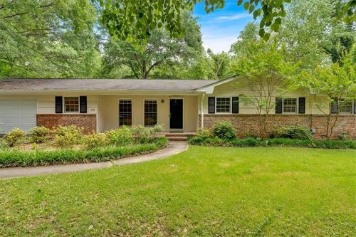 450 S Susan Creek Dr, Stone Mountain, GA, 30083-4426 | Card Image