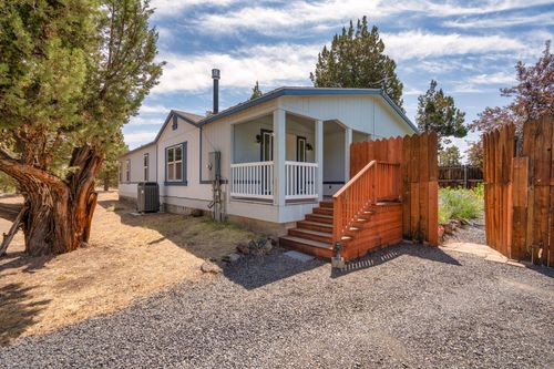 15851 Sw Tadpole Ct, Terrebonne, OR, 97760-7837 | Card Image