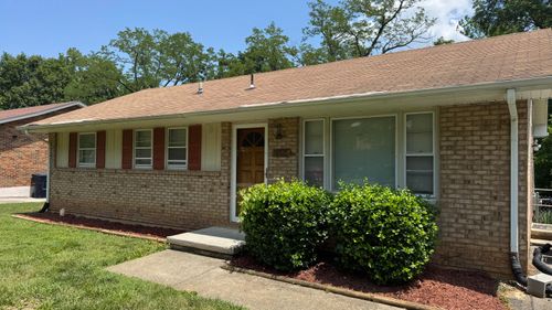 2315 Meadowbrook Rd Nw, Roanoke, VA, 24017-1545 | Card Image