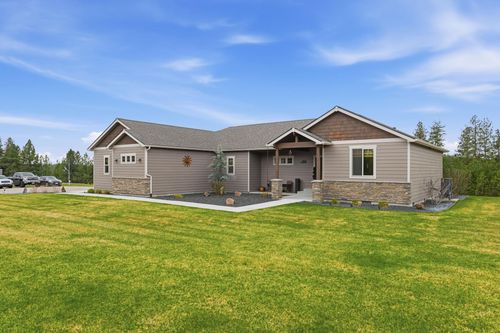31914 N Zander Ln, Chattaroy, WA, 99003 | Card Image