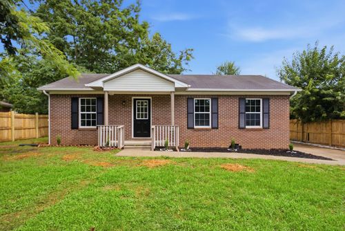 204 Green St, Nicholasville, KY, 40356-1518 | Card Image