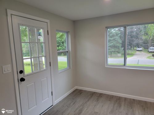 12040 Benson Rd, Mount Morris, MI, 48458-1463 | Card Image