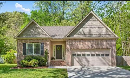 635 Gadd Rd, Hixson, TN, 37343-3828 | Card Image