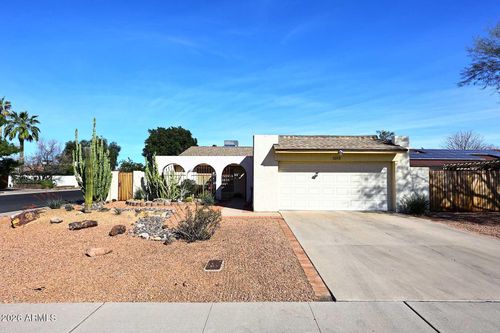 5252 W Purdue Avenue W, Glendale, AZ, 85302 | Card Image