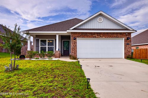 17920 Kelso Dr, D'Iberville, MS, 39540-1202 | Card Image