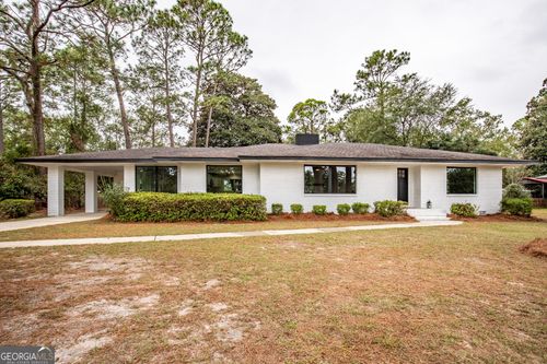 153 Drennon Dr, Jesup, GA, 31545-0011 | Card Image