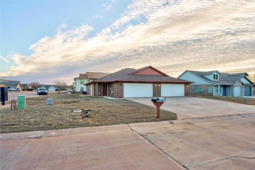 401-403 S Debra Court, Stillwater, OK, 74074 | Card Image