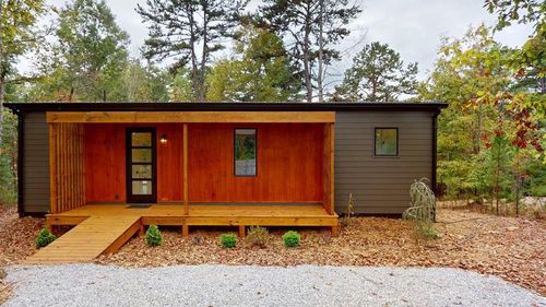 433 Brannon Rdg, Young Harris, GA, 30582-3932 | Card Image