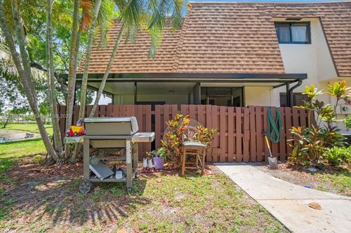 216 San Remo Blvd, North Lauderdale, FL, 33068-3923 | Card Image