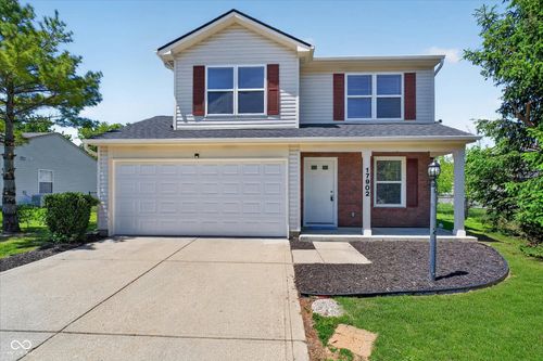 17902 Sanibel Cir, Westfield, IN, 46062-7611 | Card Image