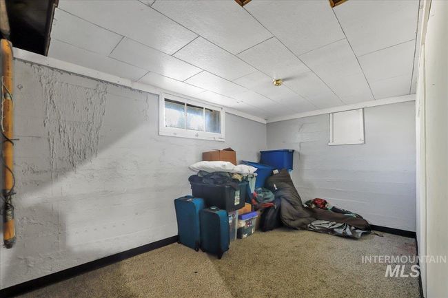 202 E 2 Nd St, Home with 5 bedrooms, 2 bathrooms and 2 parking in Shoshone ID | Image 15