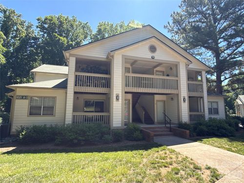 c-1021 Churchill Downs Ct, Charlotte, NC, 28211-1568 | Card Image